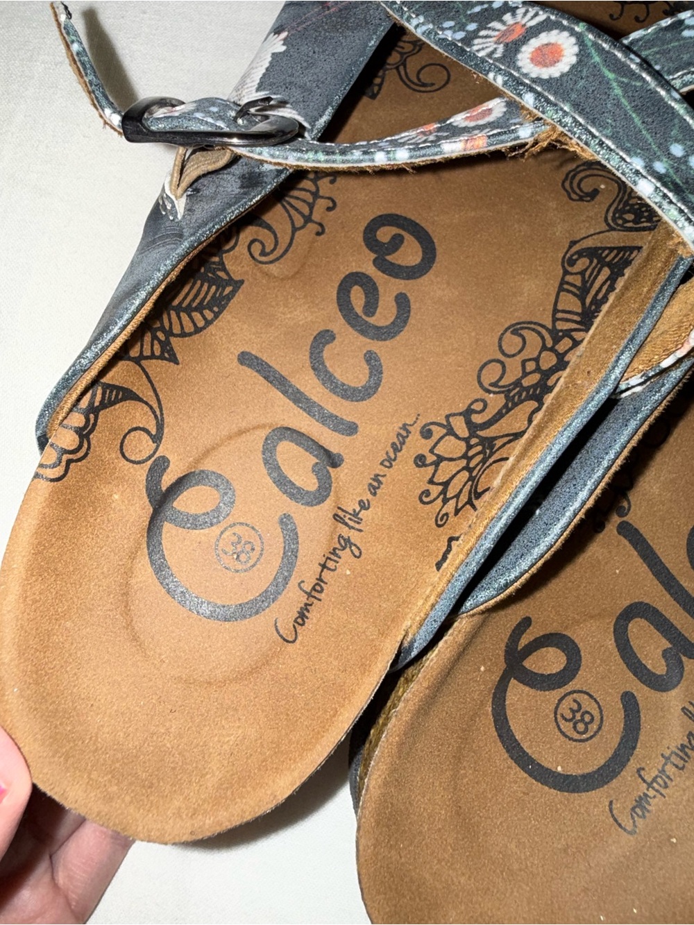 Calceo Clogs - Picture 3 of 3